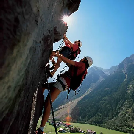 Κάμπινγκ Camping Ζόλντεν