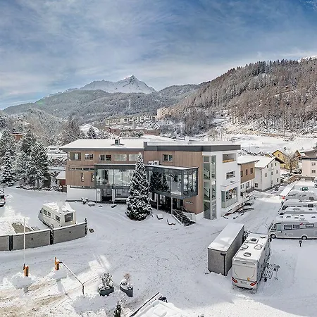 Camping * Ζόλντεν